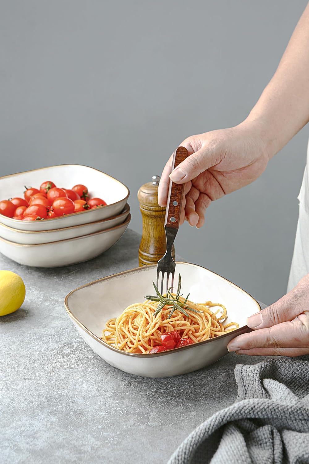ONE of ONE 8'' Stoneware Large Square Pasta Bowl (Set of 4)